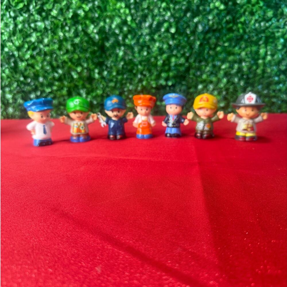 Fisher-Price Little People Lot 7 Community Helpers Mechanic Fireman Farmer Pilot